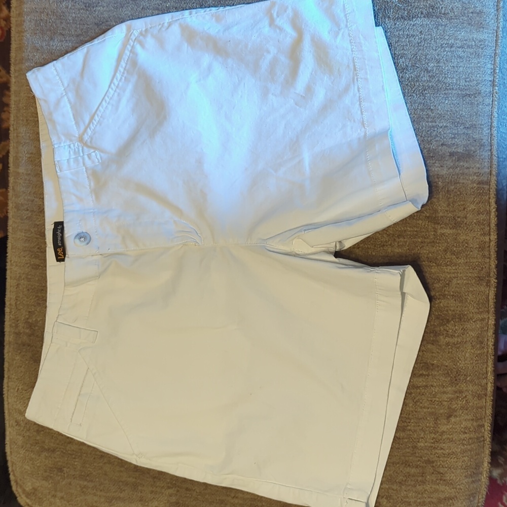 Lee Straightfit shorts size 16